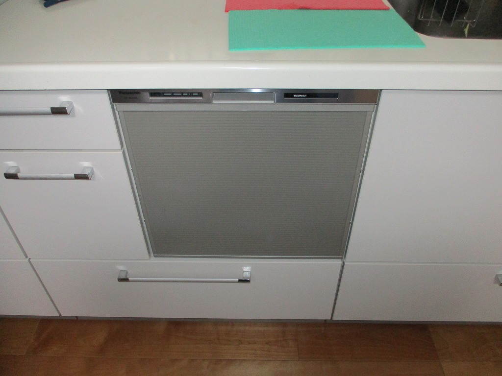 Panasonic製食器洗い乾燥機 NP-45MS8S
