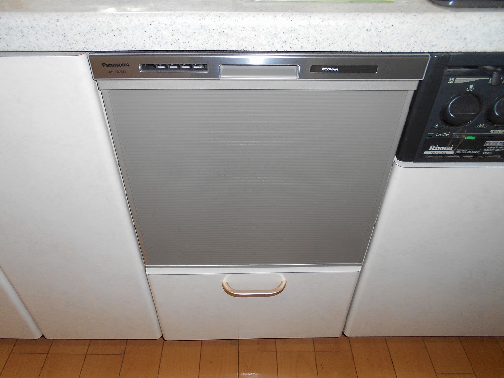 Panasonic製食器洗い乾燥機 NP-45MS8S