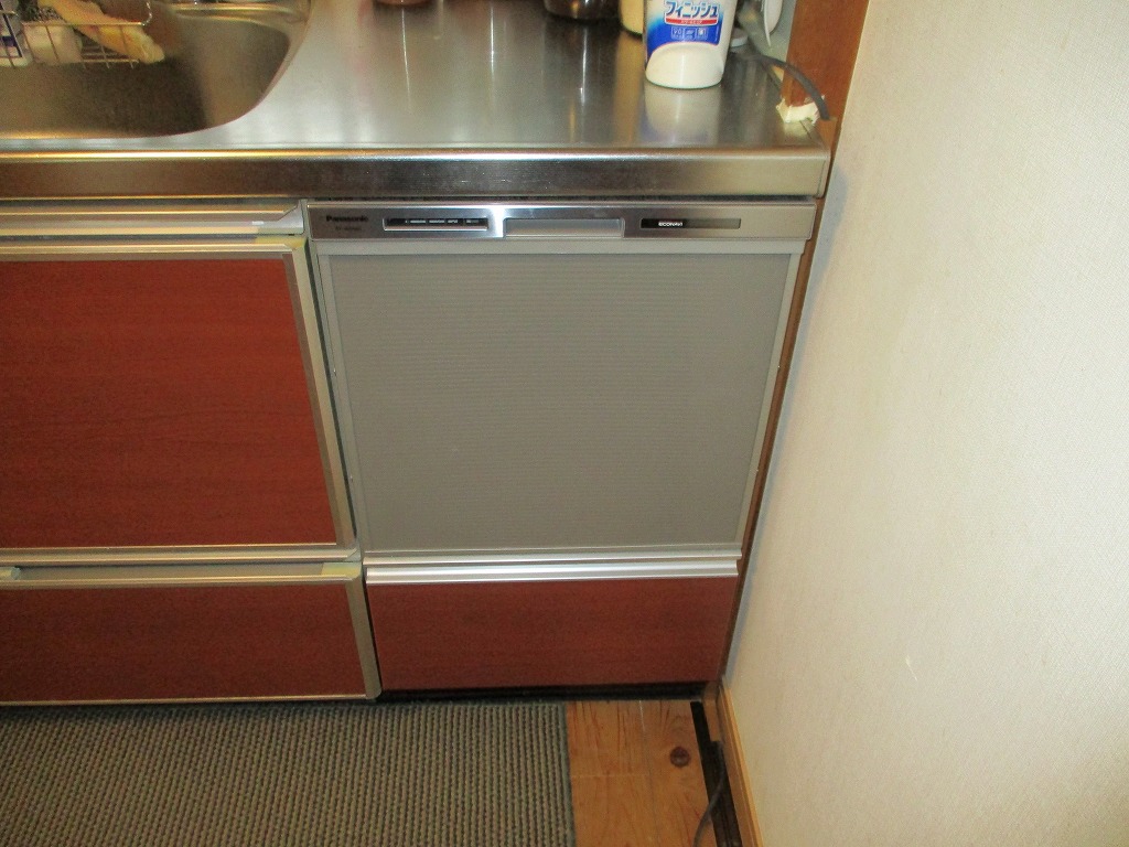 Panasonic製食器洗い乾燥機　NP-45MS8S