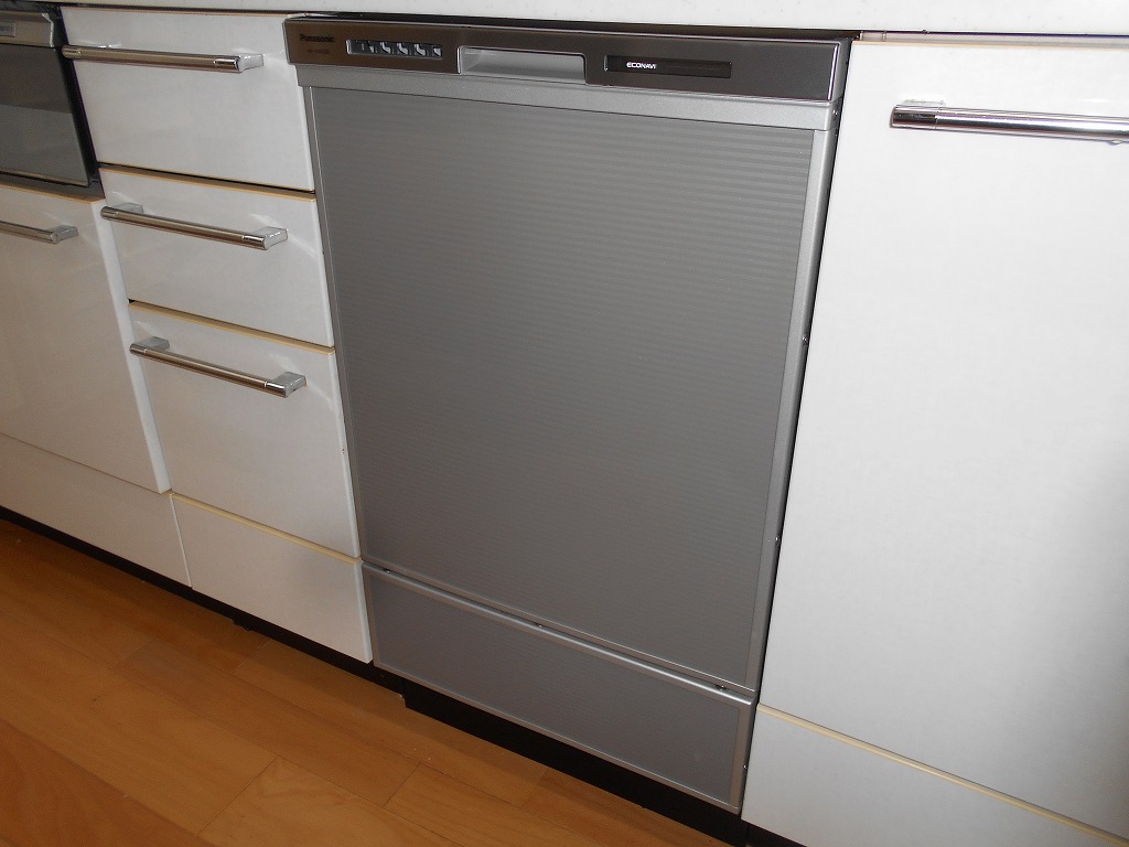 Panasonic製食器洗い乾燥機 NP-45MD8S