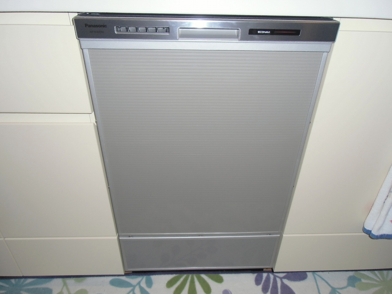 Panasonic製食器洗い乾燥機 NP-45MD6S