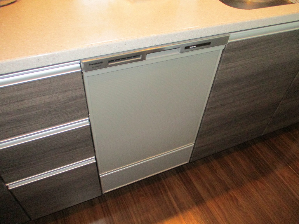 Panasonic製食器洗い乾燥機 NP-45MD9S
