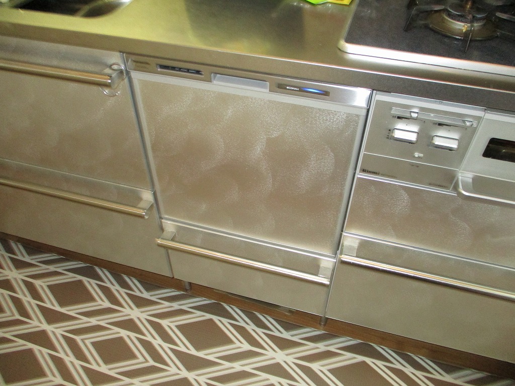 Panasonic製食器洗い乾燥機 NP-45MS9
