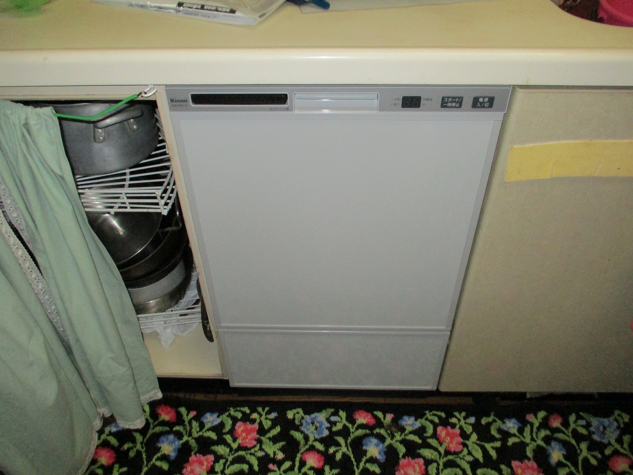 リンナイ製食器洗い乾燥機 RSW-F402C-SV