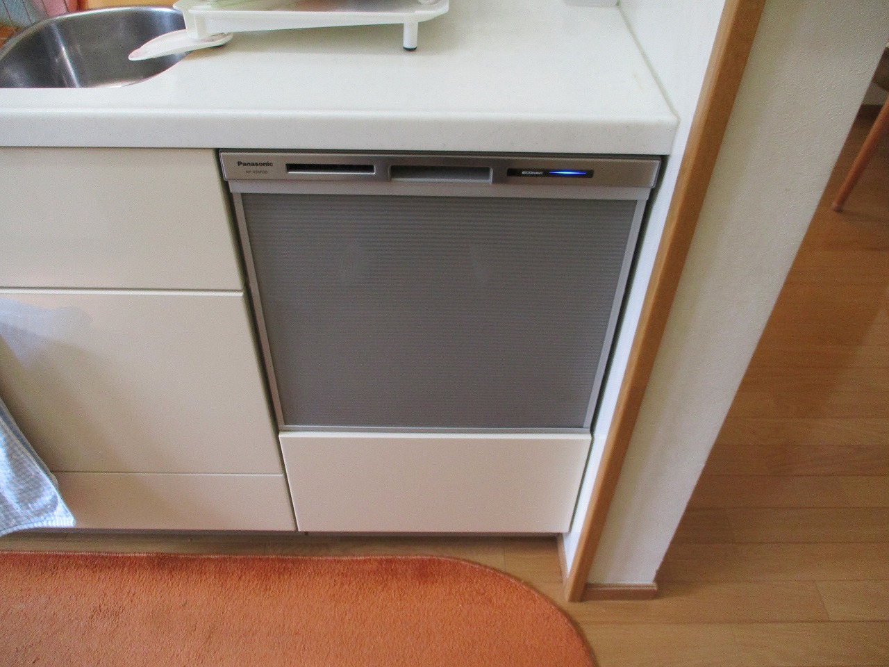 Panasonic製食器洗い乾燥機 NP-45MS9S