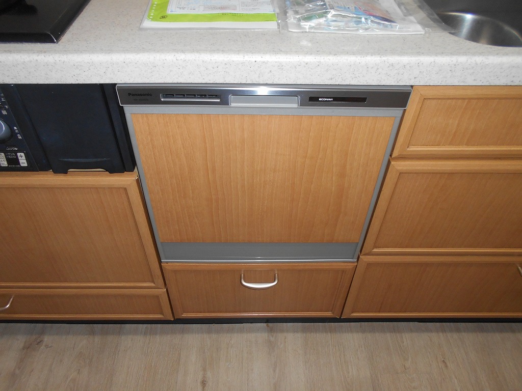 Panasonic製食器洗い乾燥機 　NP-45MS9S