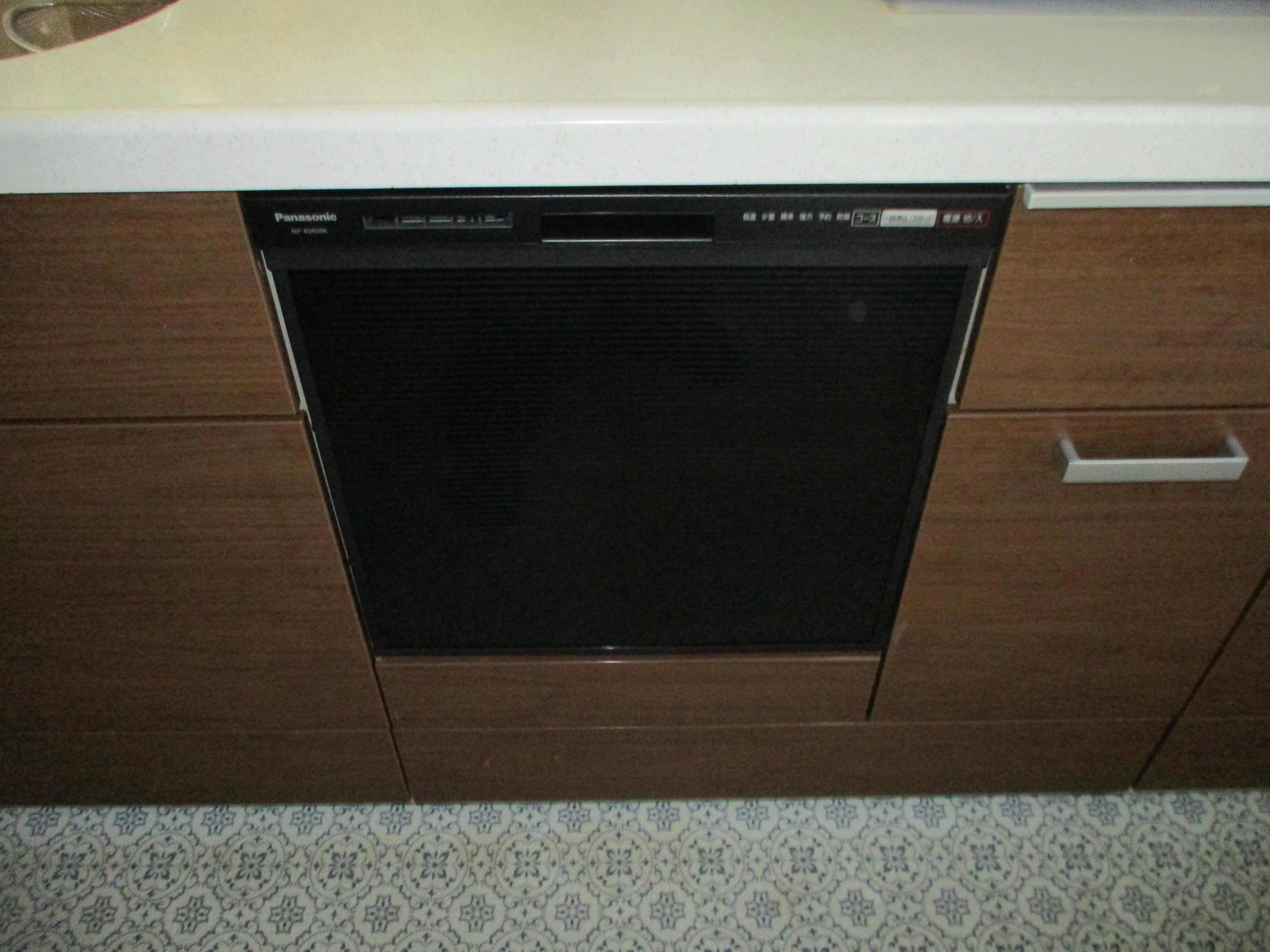 Panasonic製食器洗い乾燥機 NP-45RS9K