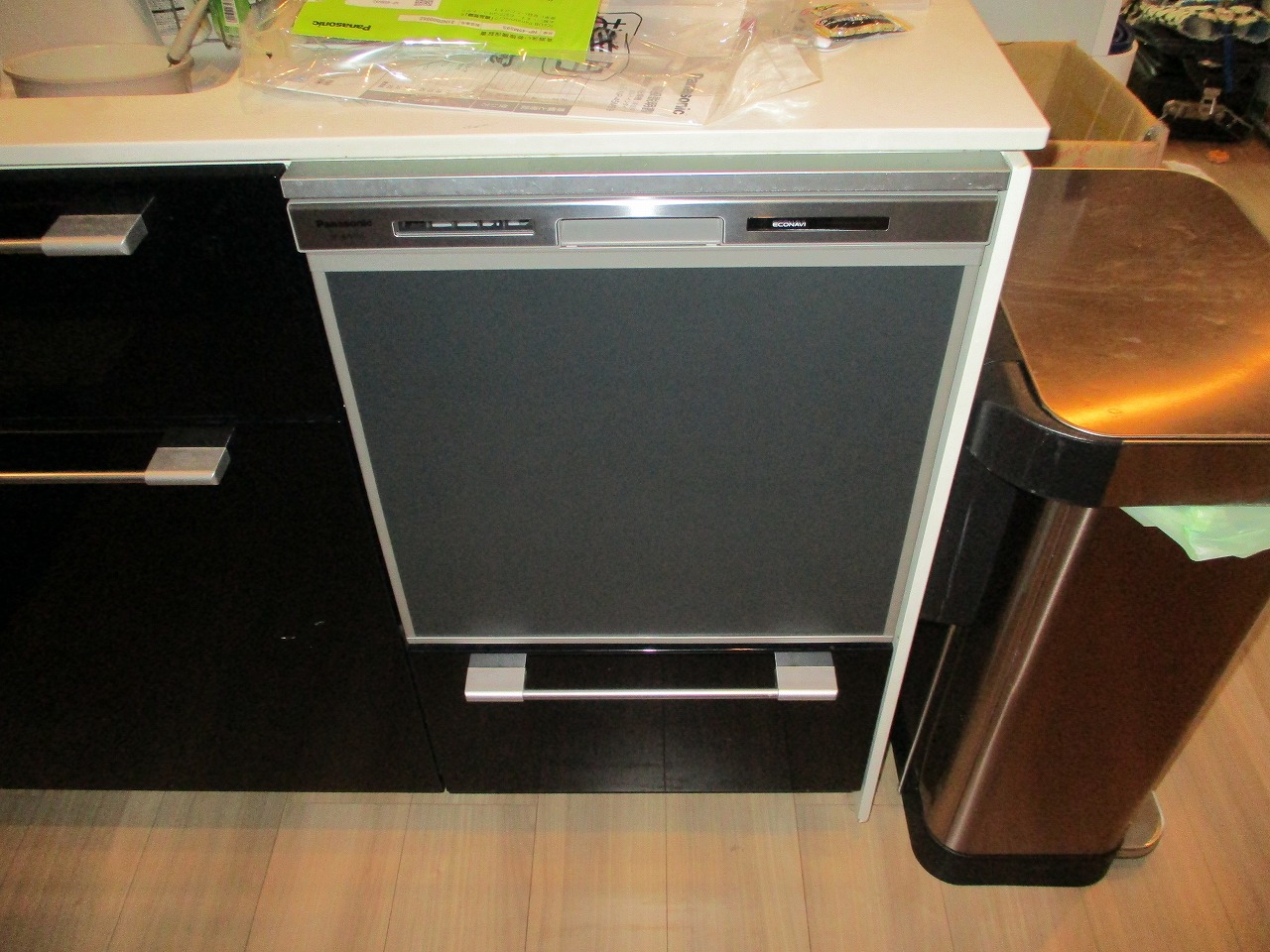 Panasonic製食器洗い乾燥機 NP-45MS9S