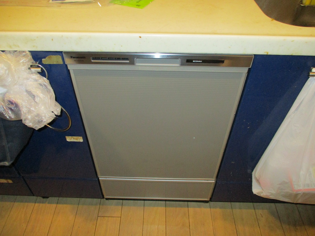 Panasonic製食器洗い乾燥機 NP-45MD9S