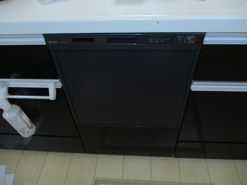 三菱製食器洗い乾燥機 EW-45R2B