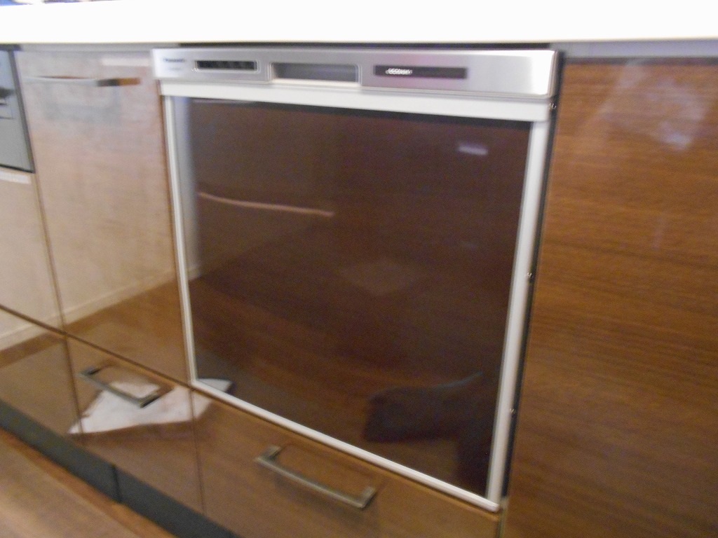 Panasonic製食器洗い乾燥機　NP-45MS9S
