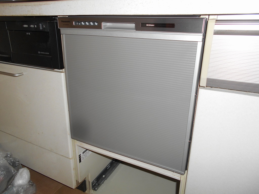 Panasonic製食器洗い乾燥機　NP-45MS9S