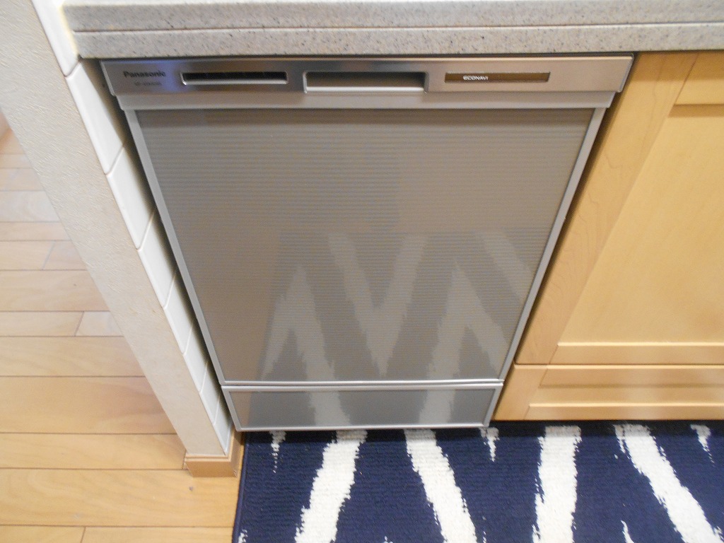 Panasonic製食器洗い乾燥機 NP-45MD9S