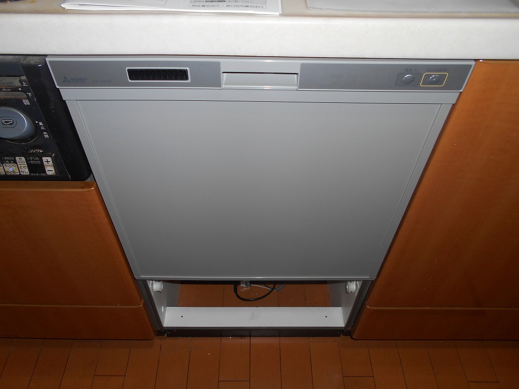 三菱製食器洗い乾燥機 EW-45R2S