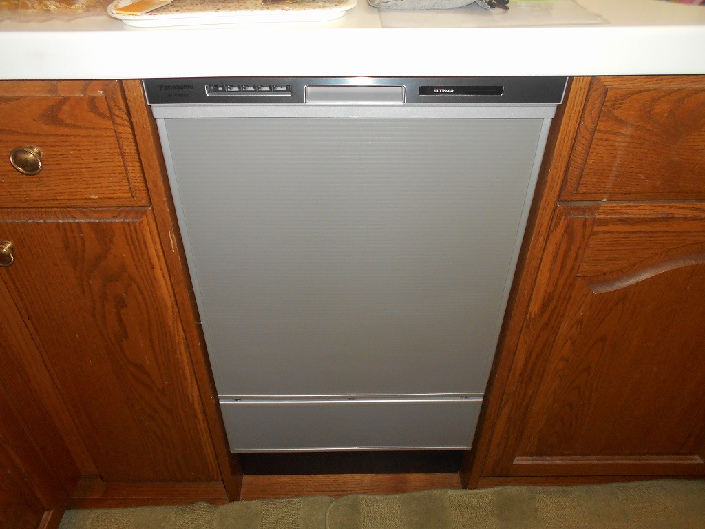 Panasonic製食器洗い乾燥機 NP-45MD9S
