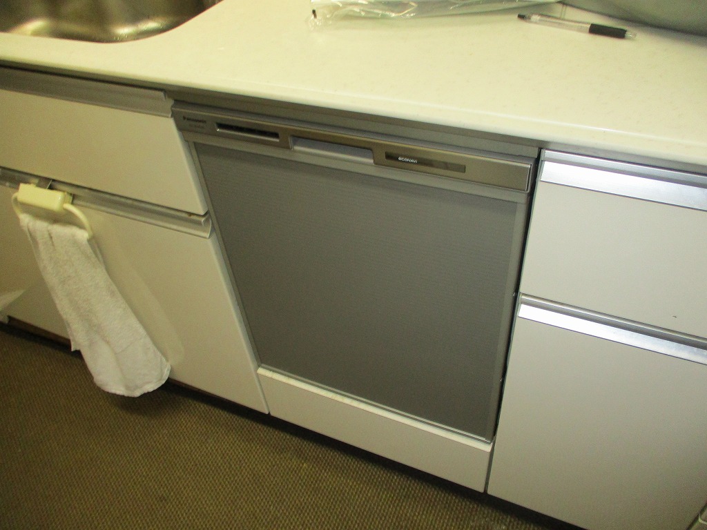 Panasonic製食器洗い乾燥機 NP-45MD9S