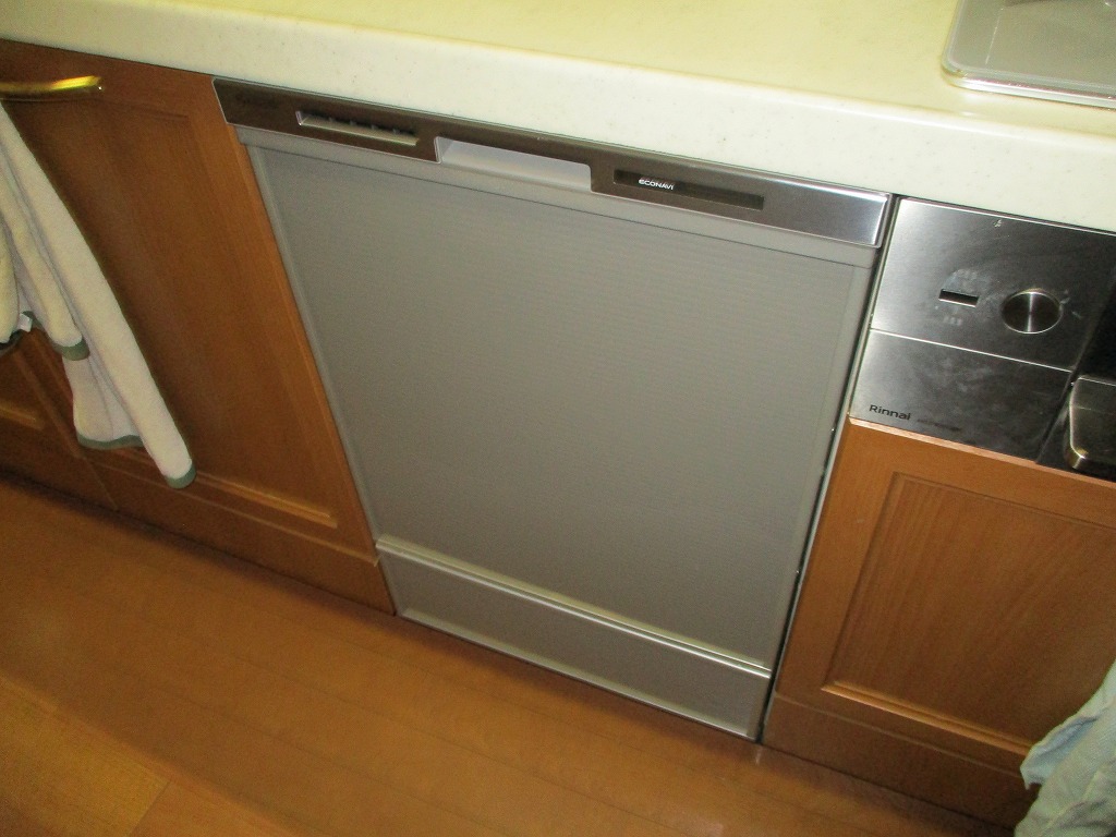 Panasonic製食器洗い乾燥機 NP-45MD9S