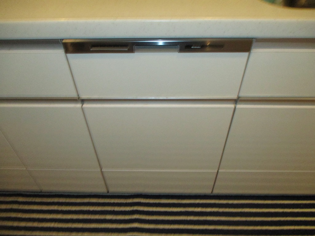 Panasonic製食器洗い乾燥機 NP-45MD9W
