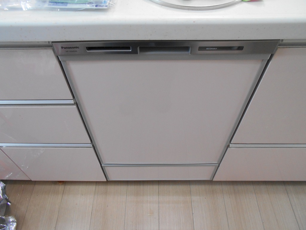Panasonic製食器洗い乾燥機 NP-45MD9S