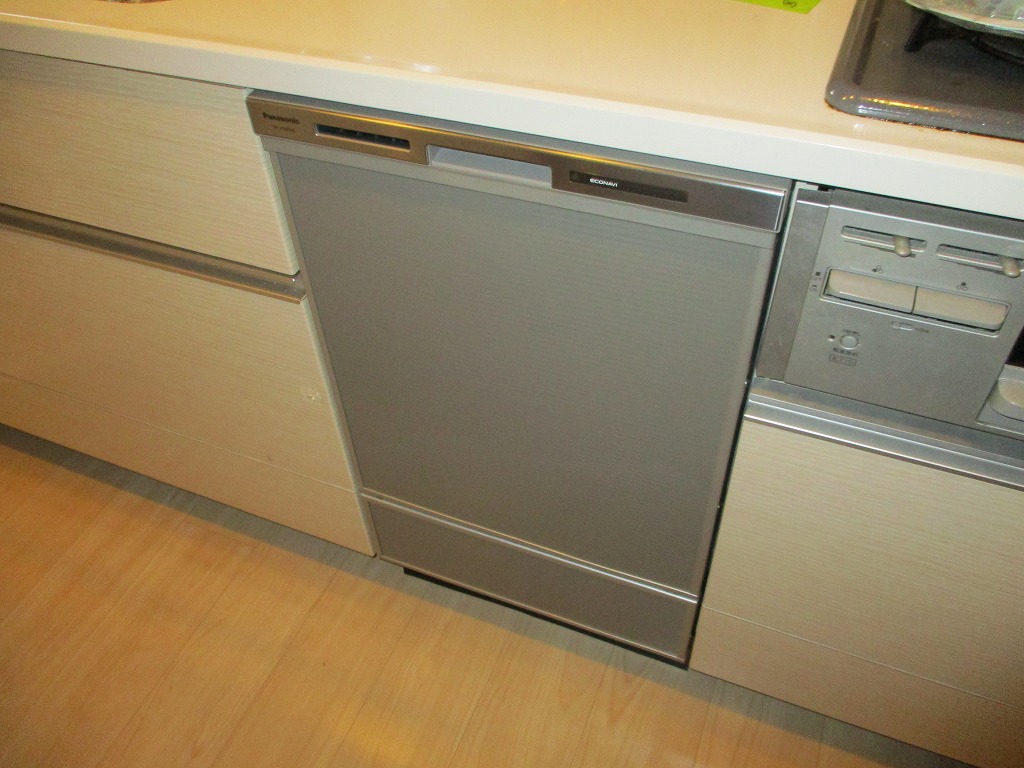 Panasonic製食器洗い乾燥機 NP-45MD9S