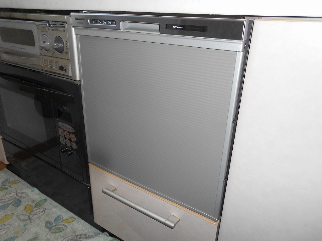 Panasonic製食器洗い乾燥機 NP-45MS9S