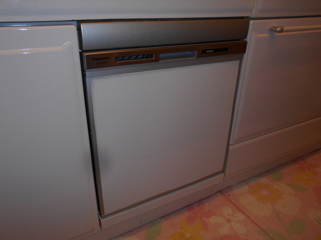 Panasonic製食器洗い乾燥機 NP-45MS9S