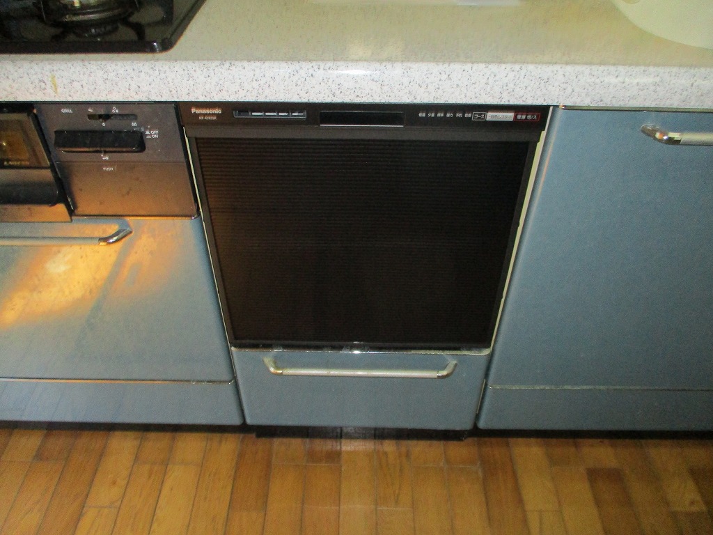 Panasonic製食器洗い乾燥機 NP-45RS9K