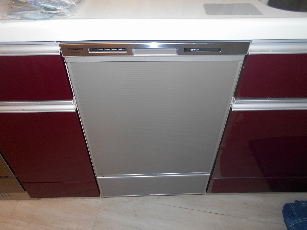 Panasonic製食器洗い乾燥機 NP-45MD9S