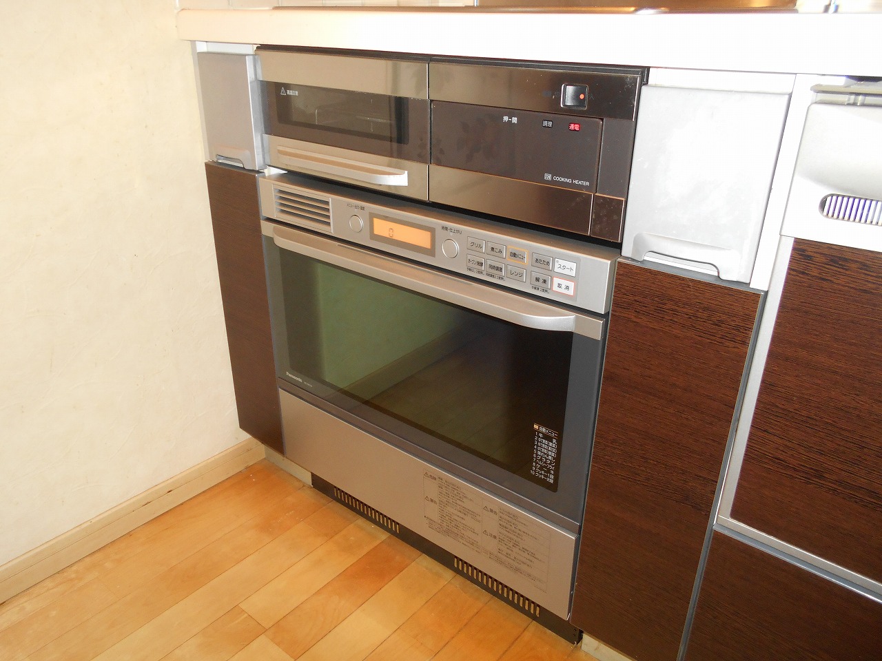 Panasonic製電気オーブン NE-DB701P