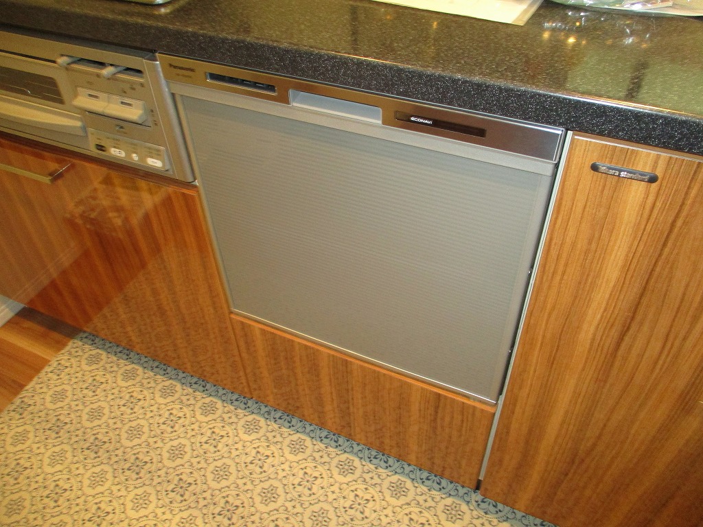 Panasonic製食器洗い乾燥機 NP-45MS9S