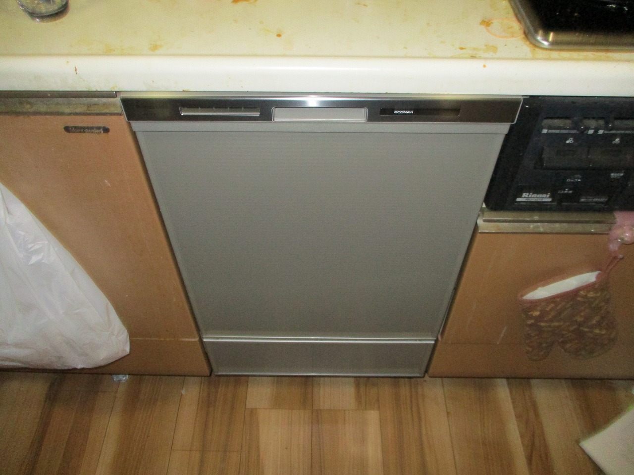 Panasonic製食器洗い乾燥機 NP-45MD9S
