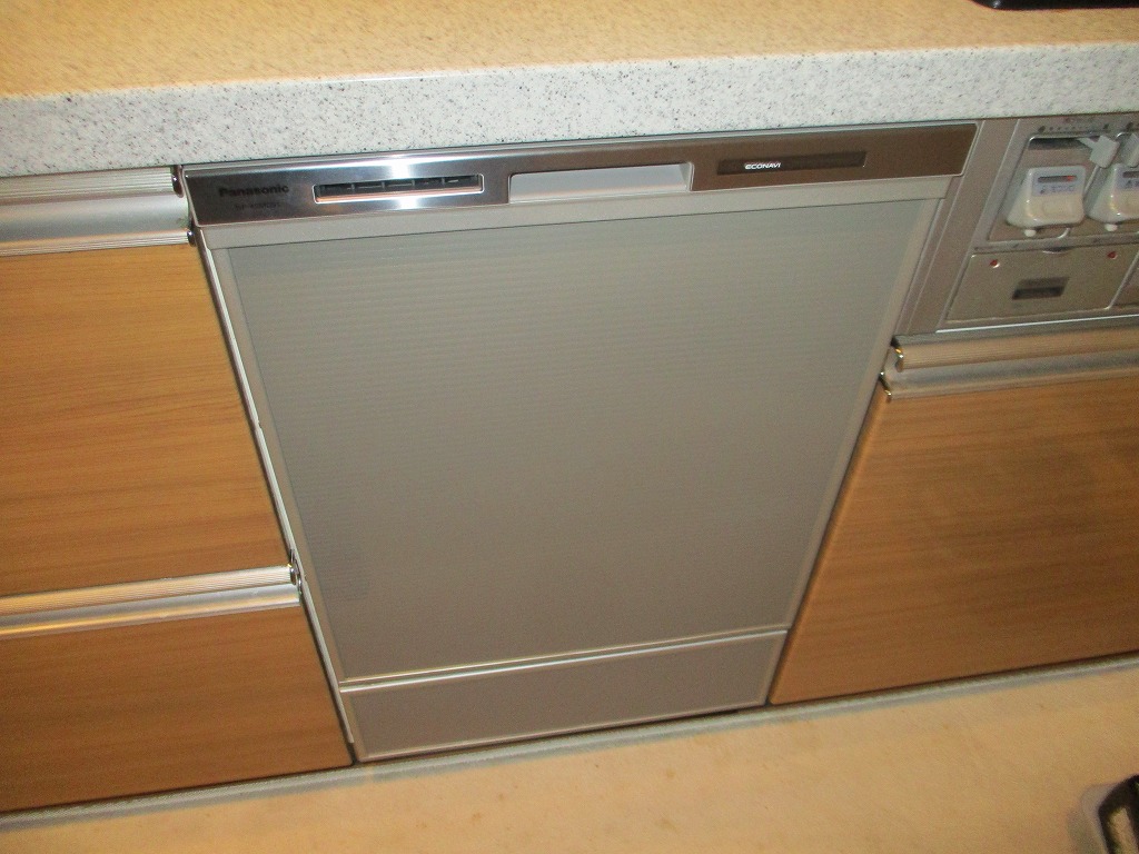 Panasonic製食器洗い乾燥機 NP-45MD9S