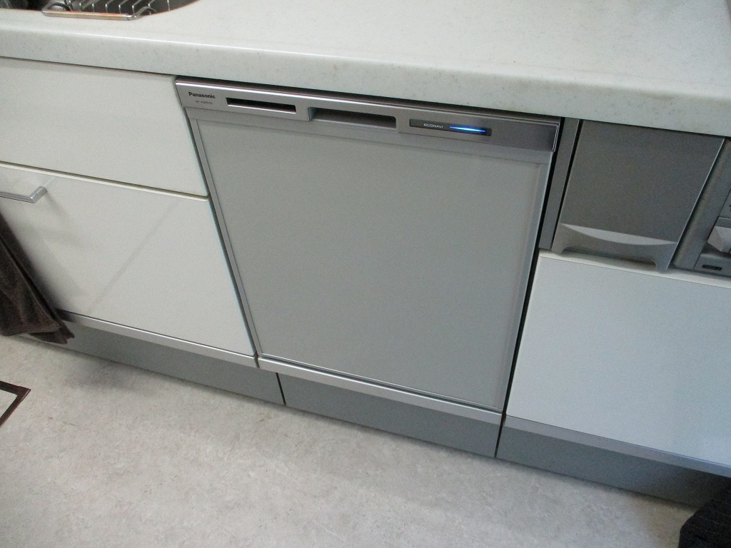 Panasonic製食器洗い乾燥機 NP-45MD9S