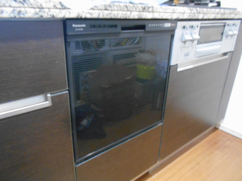 Panasonic製食器洗い乾燥機 NP-45RS9K