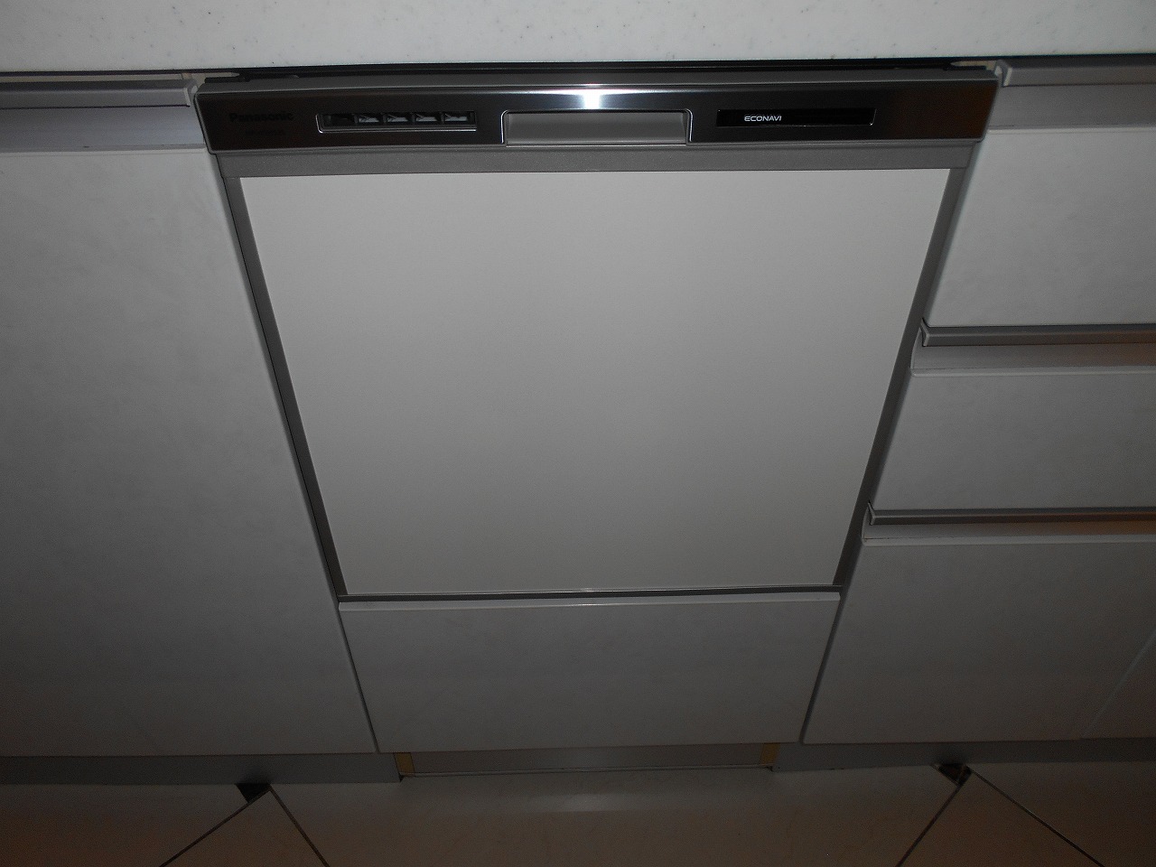 Panasonic製食器洗い乾燥機 NP-45MS9S