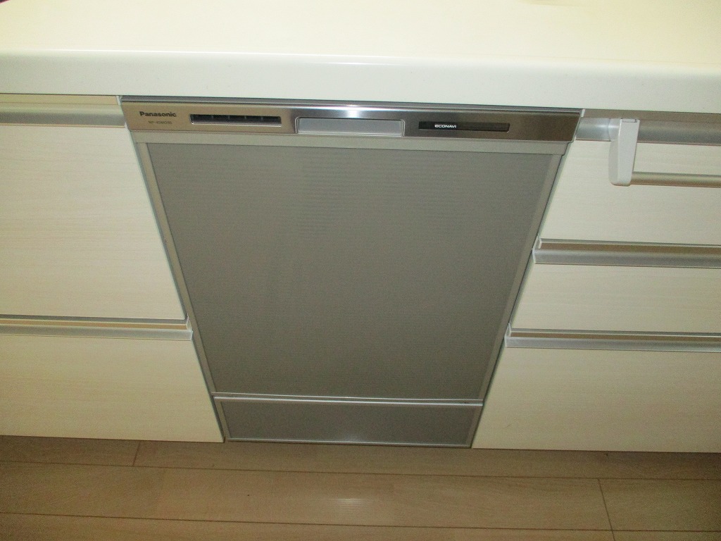Panasonic製食器洗い乾燥機 NP-45MD9S