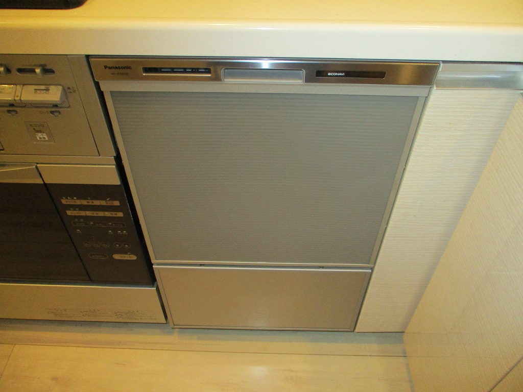 Panasonic製食器洗い乾燥機 NP-45MS9S