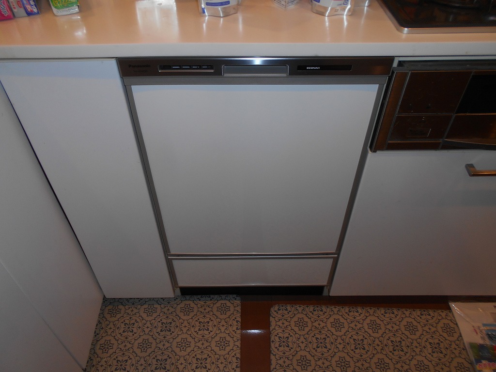 Panasonic製食器洗い乾燥機 NP-45MS9S