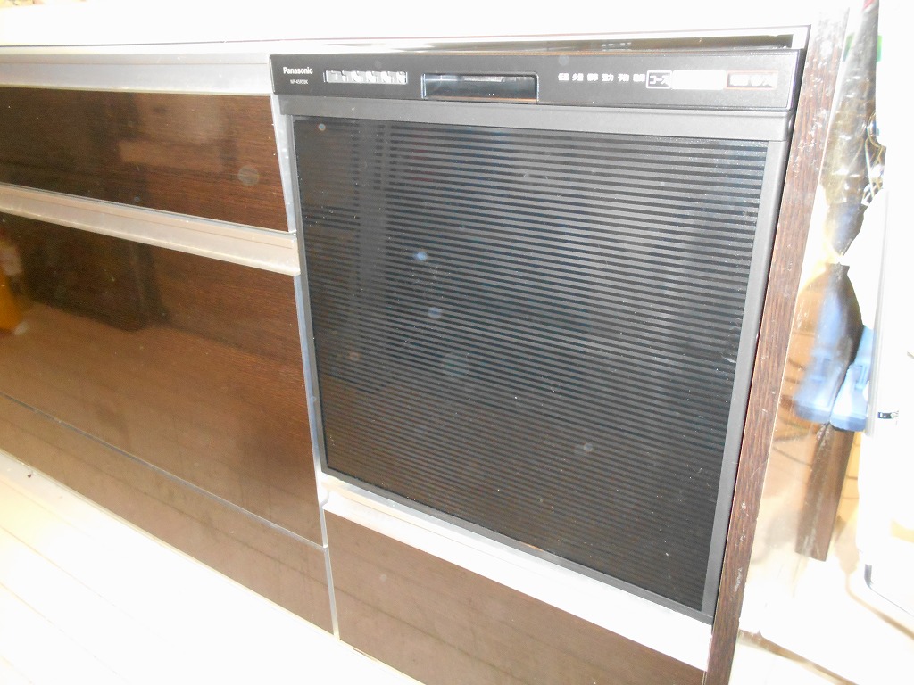 Panasonic製食器洗い乾燥機 NP-45RS9K