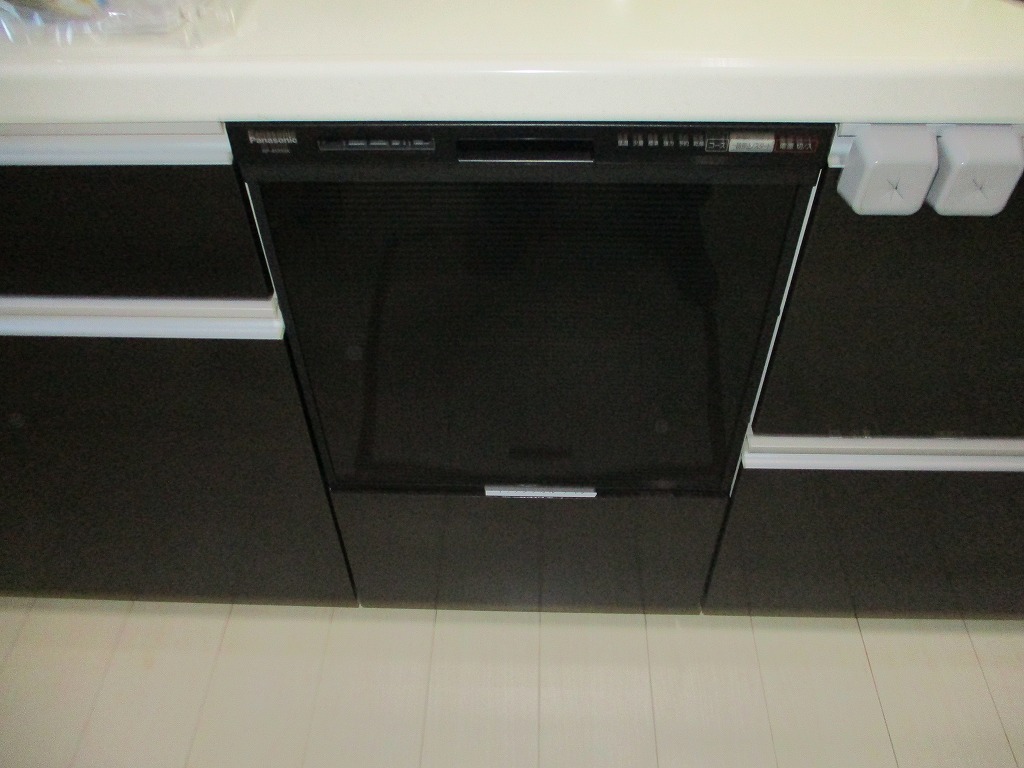 Panasonic製食器洗い乾燥機 NP-45RS9K