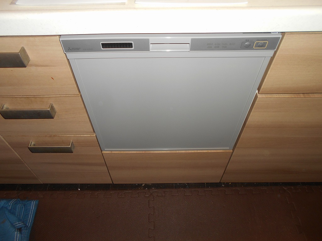 三菱製食器洗い乾燥機 EW-45R2S