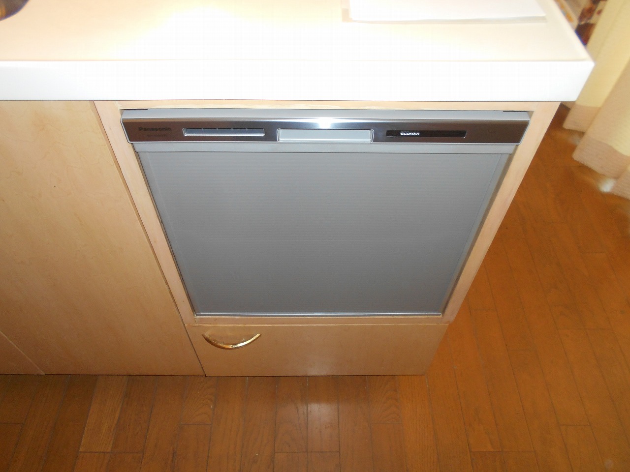 Panasonic製食器洗い乾燥機 NP-45RS9S