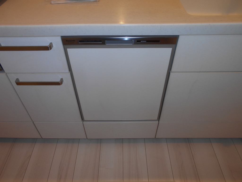Panasonic製 食器洗い乾燥機 NP-45MD9S